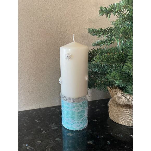 Turquoise Blue Handcrafted Pillar Candle With Butterflies - Picture 1 of 6